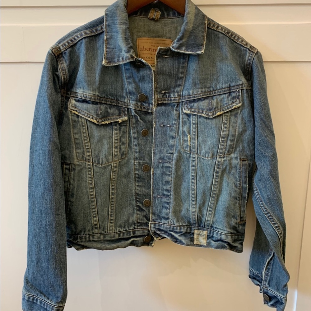 Abercrombie & Fitch Distressed EUC Denim Jacket L